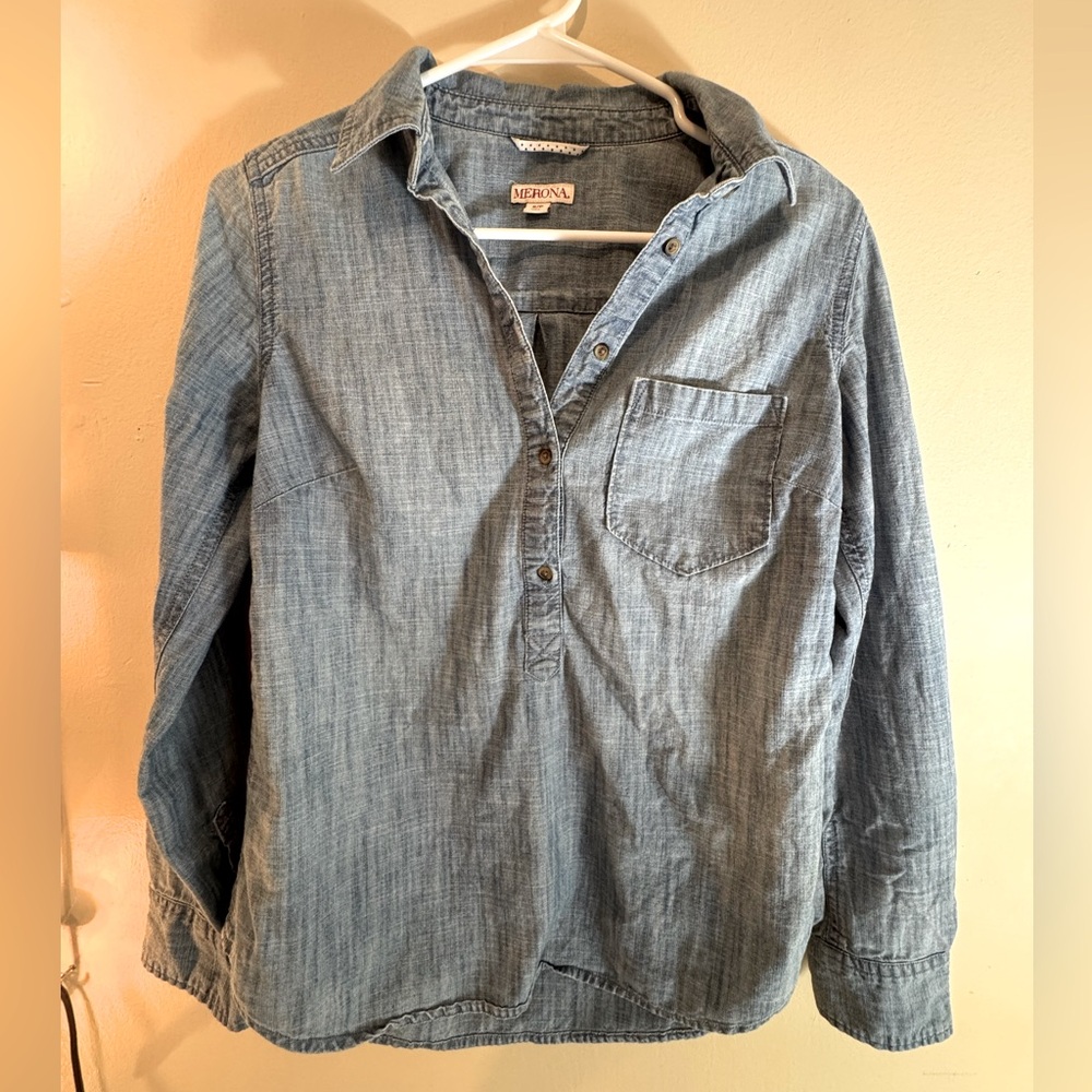 Merona Casual Light Chambray Popover Shirt S B Button Down Shirt